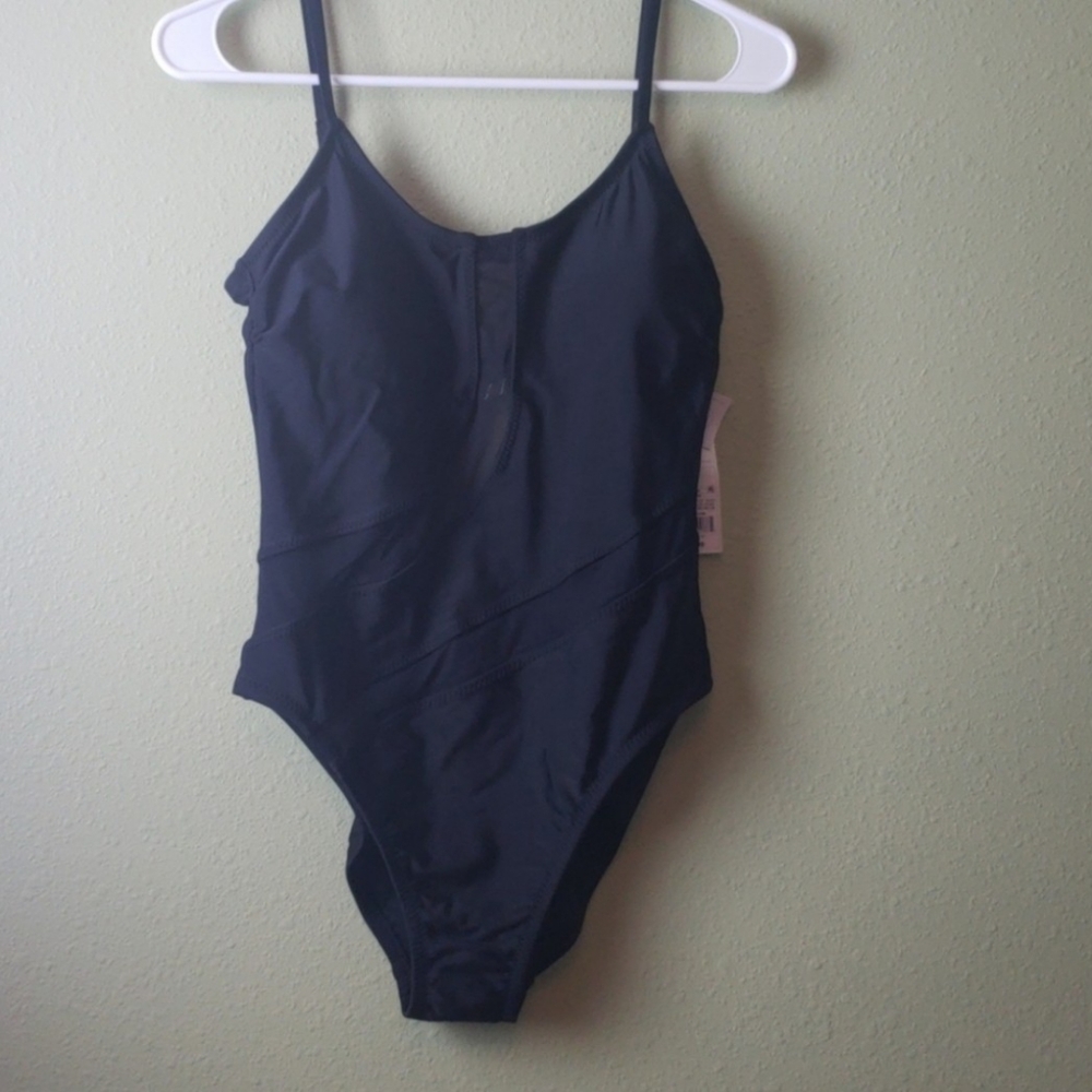NWT - Shade & Shore Swimsuit